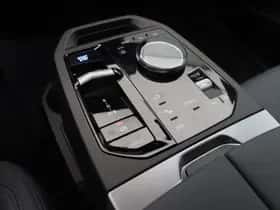 BMW iX (2026) thumbnail 20