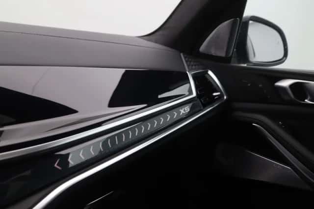 BMW X5 (2026) thumbnail 22