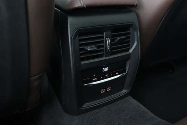 BMW 3-Serie (2025) thumbnail 32