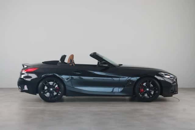 BMW Z4 (2025) thumbnail 8