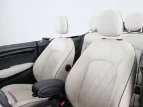 MINI Cabrio (2022) thumbnail 13