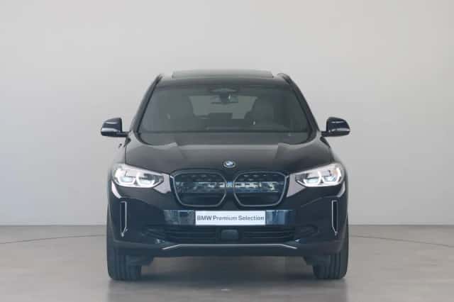 BMW iX3 (2022) thumbnail 2
