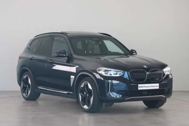BMW iX3 (2022) thumbnail 3