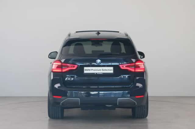BMW iX3 (2022) thumbnail 6
