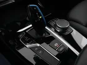 BMW iX3 (2022) thumbnail 9