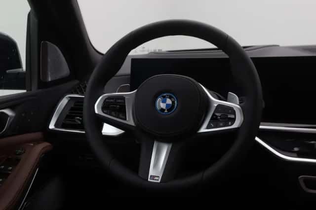 BMW X5 (2026) thumbnail 2