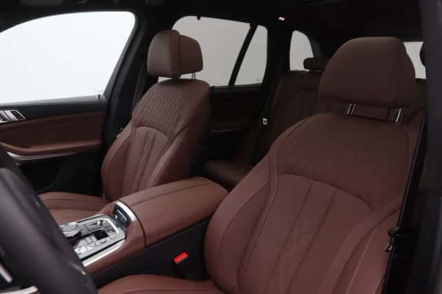 BMW X5 (2026) thumbnail 5