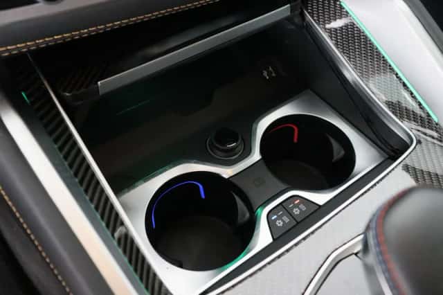 BMW X6M (2025) thumbnail 26
