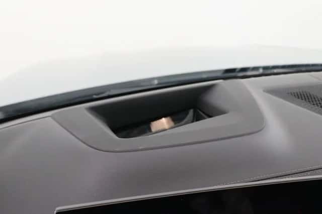 BMW X5M (2025) thumbnail 13