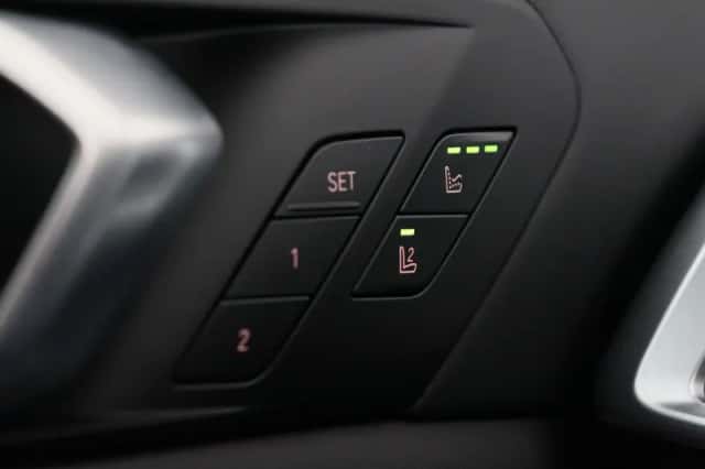 BMW X5M (2025) thumbnail 24