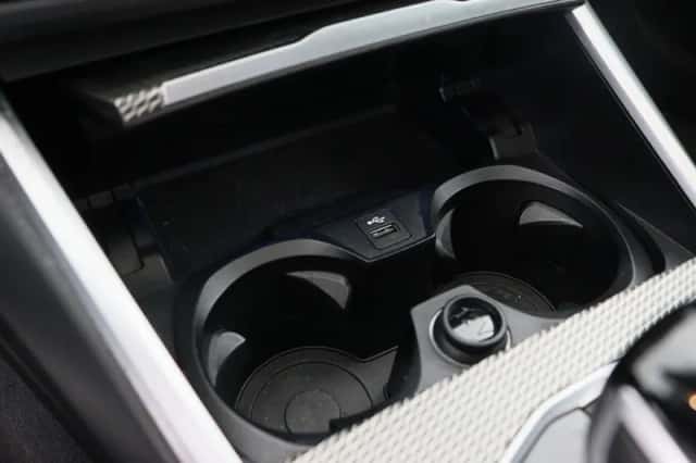 BMW 3-Serie (2021) thumbnail 12