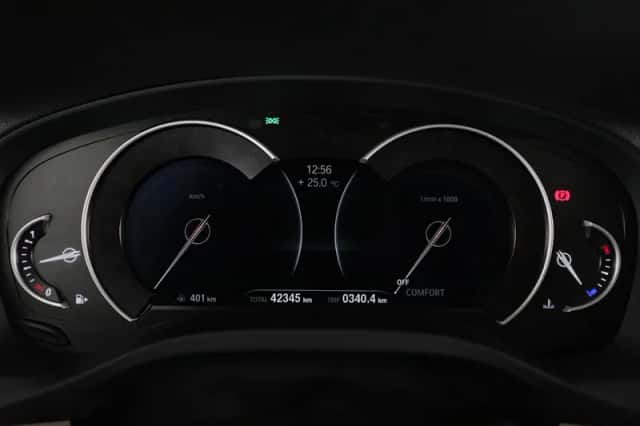 BMW X3 (2019) thumbnail 3