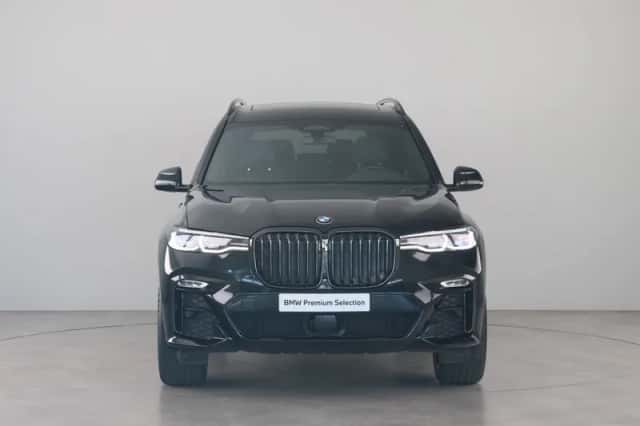BMW X7 (2021) thumbnail 2