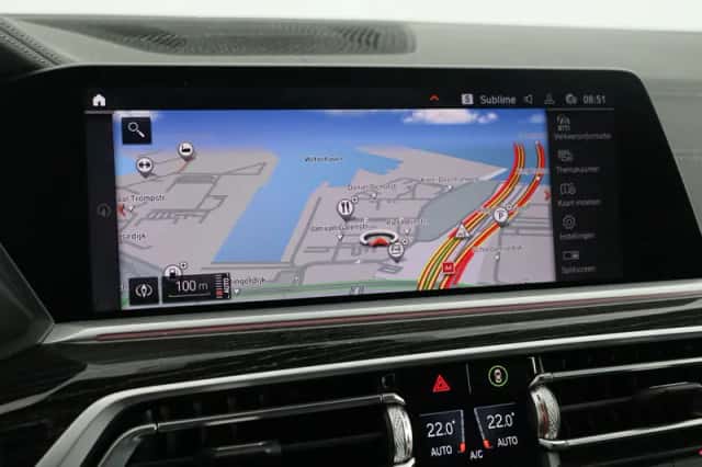 BMW X7 (2021) thumbnail 12