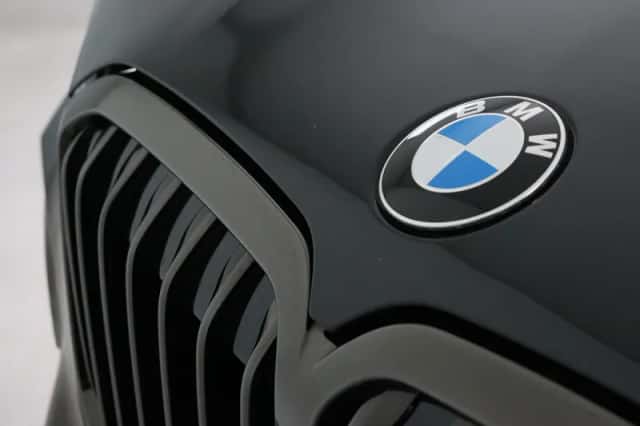 BMW X7 (2021) thumbnail 18