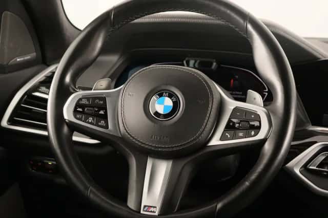 BMW X7 (2021) thumbnail 21