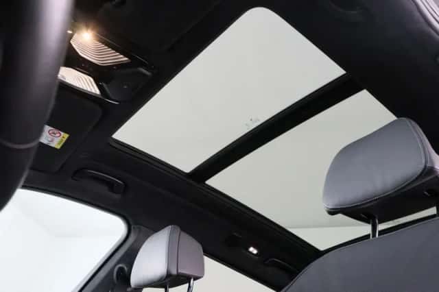 BMW X7 (2021) thumbnail 35