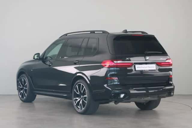 BMW X7 (2021) thumbnail 7