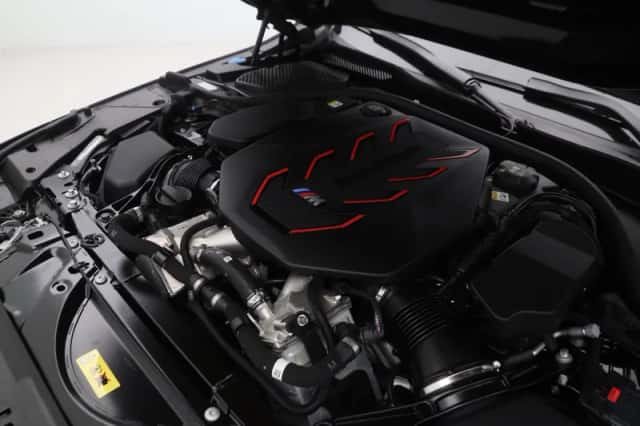 BMW M5 (2026) thumbnail 4