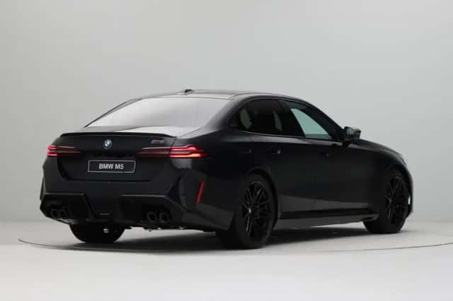 BMW M5 (2026) thumbnail 9