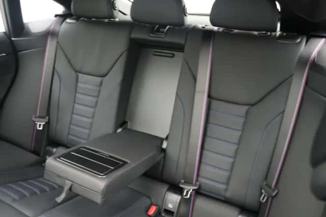 BMW i4 (2026) thumbnail 15