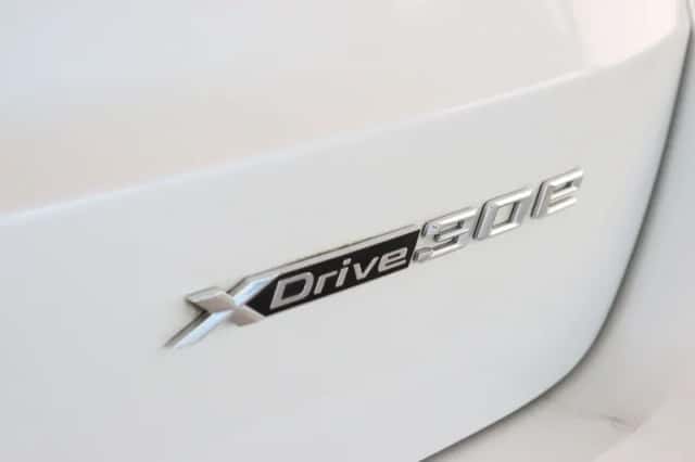BMW X1 (2023) thumbnail 18