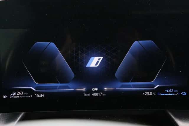 BMW X1 (2023) thumbnail 3