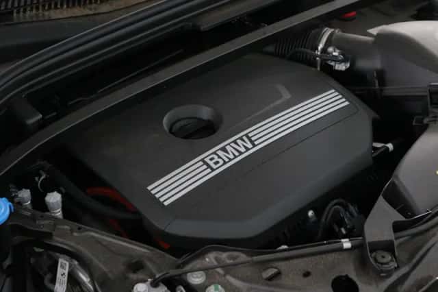 BMW X1 (2023) thumbnail 5