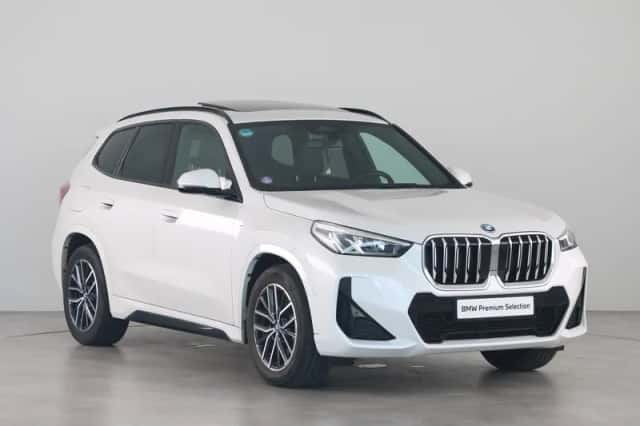 BMW X1 (2023) thumbnail 7