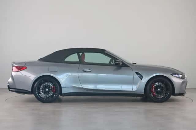 BMW M4 (2025) thumbnail 12