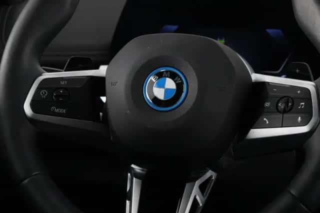 BMW X1 (2025) thumbnail 23