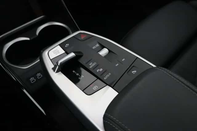 BMW X1 (2025) thumbnail 9