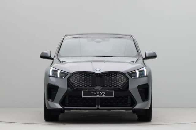 BMW iX2 (2026) thumbnail 5