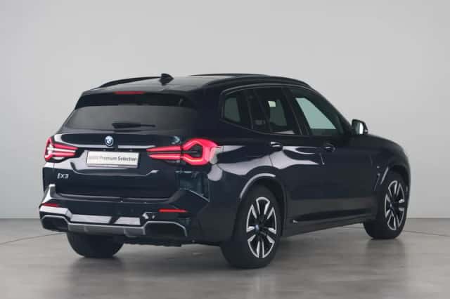 BMW iX3 (2022) thumbnail 5