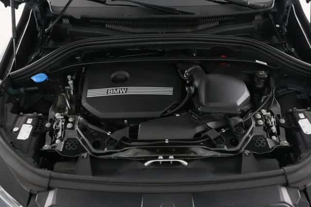 BMW X1 (2022) thumbnail 5