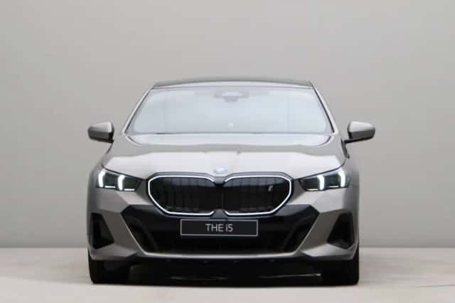 BMW i5 (2026) thumbnail 6