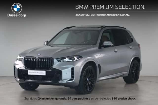 BMW X5 (2024) thumbnail 1
