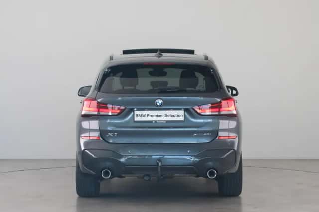 BMW X1 (2021) thumbnail 6