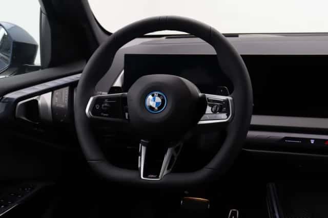 BMW X3 (2026) thumbnail 2