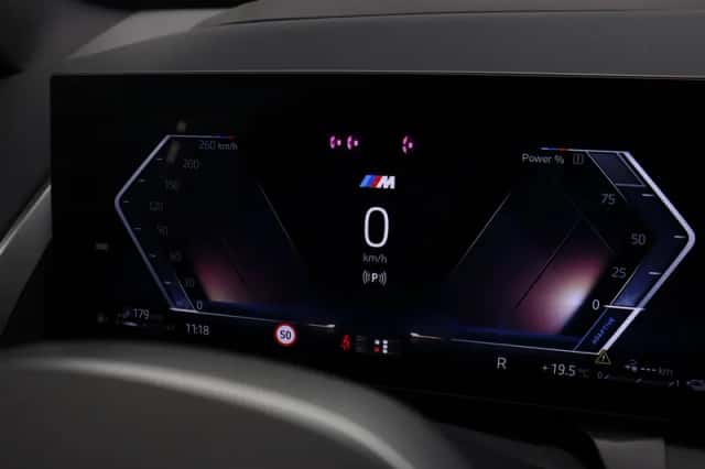 BMW X3 (2026) thumbnail 3