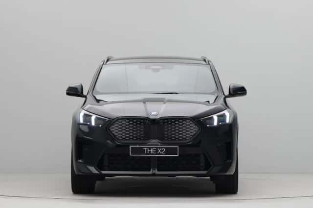 BMW iX2 (2026) thumbnail 5