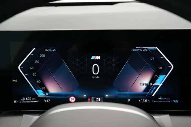 BMW X3 (2025) thumbnail 3