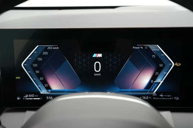 BMW X3 (2025) thumbnail 3