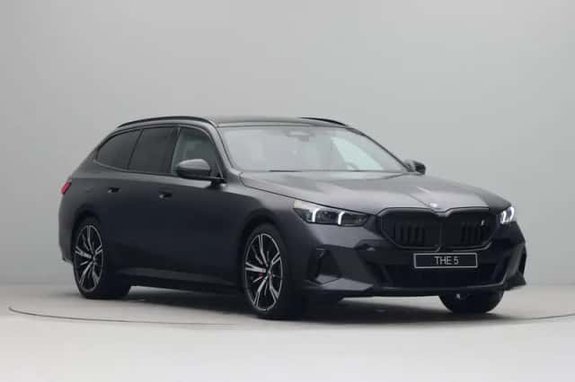 BMW i5 (2026) thumbnail 3