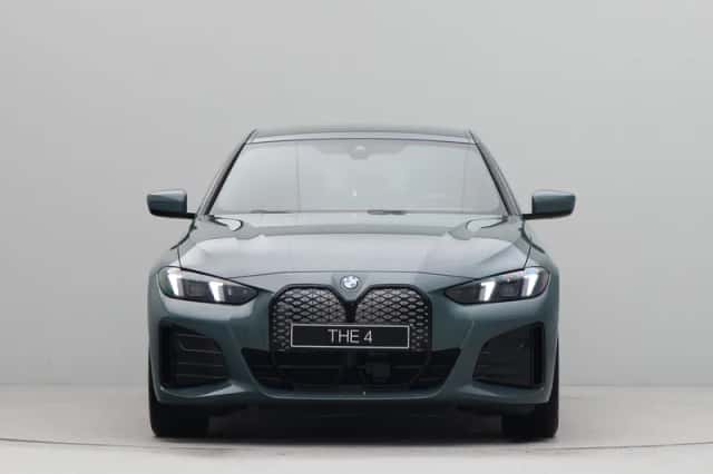 BMW i4 (2026) thumbnail 5