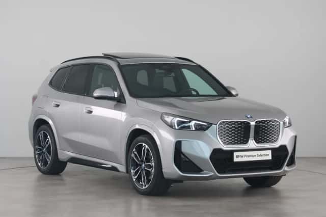 BMW iX1 (2025) thumbnail 3