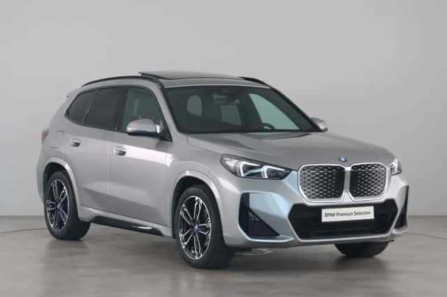 BMW iX1 (2025) thumbnail 3