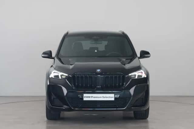 BMW X1 (2024) thumbnail 2