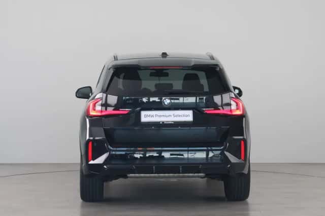 BMW X1 (2024) thumbnail 6
