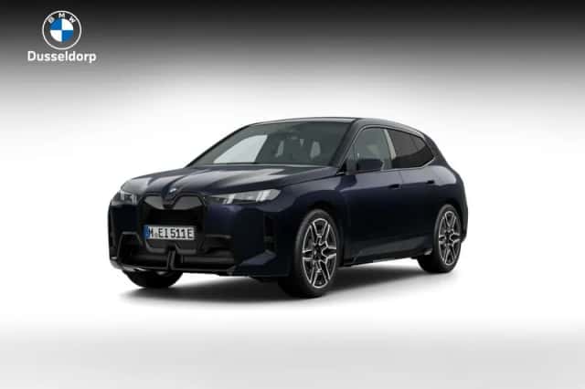 BMW iX (2026) thumbnail 1